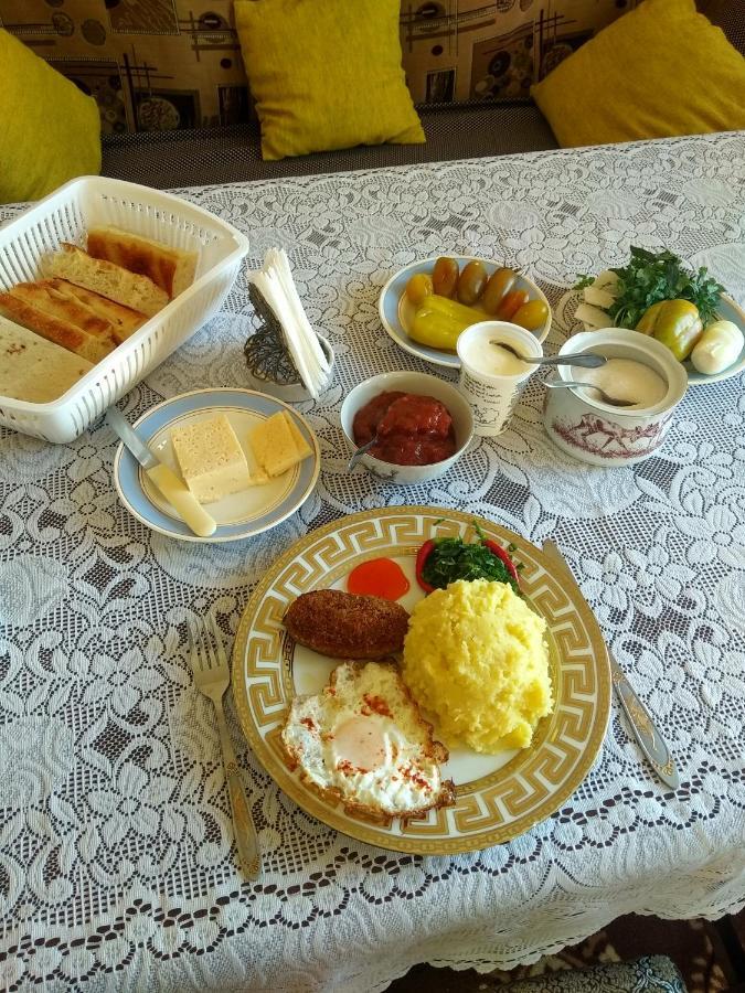 Nnn Guest House 고리스 외부 사진
