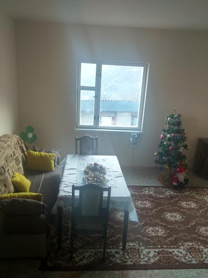 Nnn Guest House 고리스 외부 사진