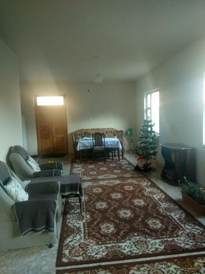 Nnn Guest House 고리스 외부 사진